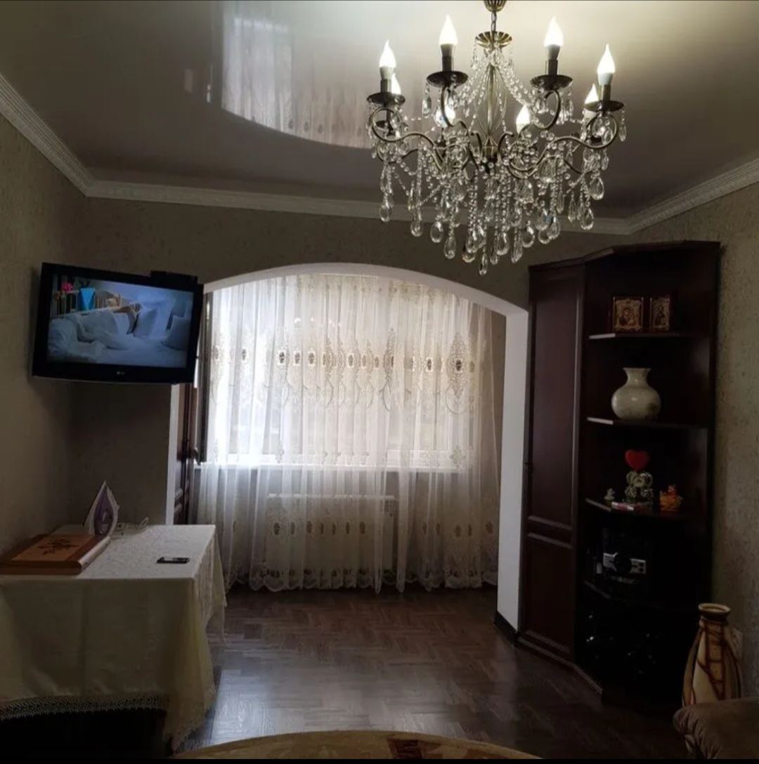 Комната в квартире, проживание с хозяевами, Пицунда — фото 4